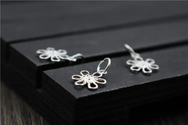Prawdziwe srebro próby 925 akcesoria kwiat Urok wisiorek garnitur dla DIY bransoletka naszyjnik kolczyki wykwintne biżuteria