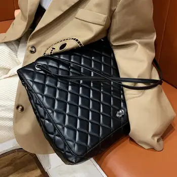 Kratka duża torba pachy 2020 moda nowy wysokiej jakości sztuczna skóra damska designerska torba o dużej pojemności torba na ramię hotelowego