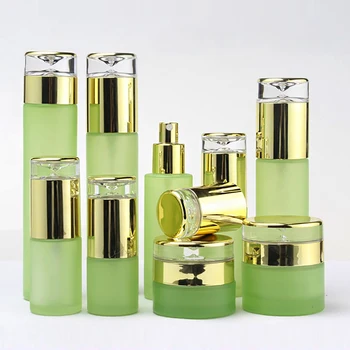 60 ml luksusowa Zielona kosmetyczne szklana butelka balsamu opakowania kosmetyczne z złoty plastikową osłoną puste szklane butelki kiści 30 ml