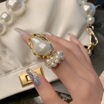YANGLIUJIA New Fashion Personality Restoring Ancient Ways Ring przesadzone барочное perła pierścień FFemale Jewelry Birthday Gift
