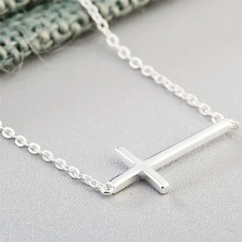 Jedyna pamięć prosty krzyż kreatywna moda 925 srebro próby obojczyk łańcuch kobiece naszyjnik SNE527