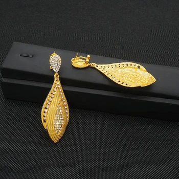 2020 Trend Wiszące Wiszące Kolczyki Dla Kobiet Kolor Złoty Liść Kształt Drop Kolczyki Lady Sprzedaż Hurtowa Biżuterii Prezenty
