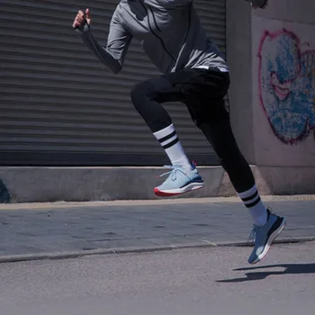 2020 New Xiaomi Mi Mijia Sports Shoe Sneaker 4 Outdoor Running Men Walking lekki, wygodny, oddychający 4D Fly Woven Upper
