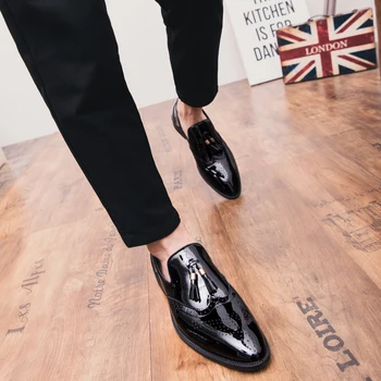 2020 gorący mężczyźni pędzelkiem wskazał męskie formalne buty wygodne mokasyny męskie poprawiny płaskie buty plus rozmiar 38-47 Drop shipping