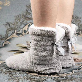 Damskie kapcie z puszystej pięknym motylem-Pinowe strona buty dla kobiet antypoślizgowe flanela 2020 damskie domowe kapcie zima