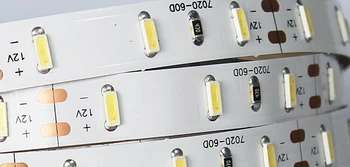 [Seven Neon]Darmowa wysyłka nowa taśma led 7020 SMD 300leds/5M DC12V Cool White indoor non-waterproof LED elastyczne taśmy