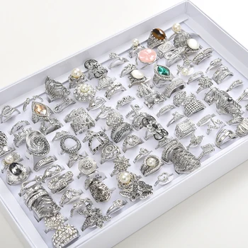 Moda 50 szt./lot damskie wykwintne biżuteria z kryształkami Party Gift ślubne obrączki ze skrzynią Mix Style (Złoty srebrny)