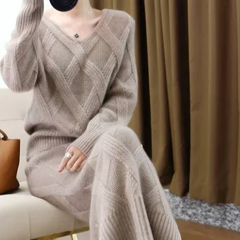 Nowy jesienno-zimowy damski czysty kaszmirowy sweter damski V-neck gruby sweter sweter z dzianiny spódnica zestaw z dwóch części NS1469