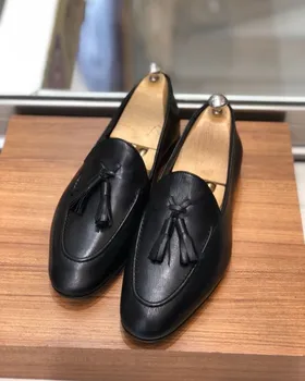 Obuwie męskie nowość na rok 2020 wysokiej jakości męska sztuczna skóra bezpieczeństwo modne buty męskie Vinage Classic Loafer Shoes Soulier Homme HG204