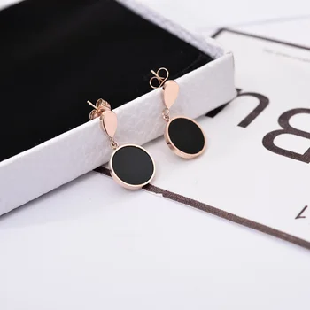 YUN systemu RUO 2018 Fashion Water Drop Round Stud Earring Rose Gold Color Woman Gift Titanium Steel Fine Jewelry Never Fade