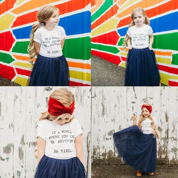 W świecie, gdzie możesz być kimkolwiek bądź życzliwy dla dzieci życzliwość trójniki Bądź dobrym trójniki Bądź dobrym życzliwość koszule moda Dziecięca odzież