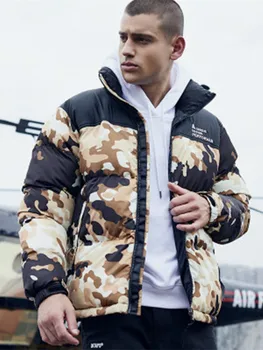 Kamuflażu ciepła kurtka z bawełnianą podszewką 2020 Nowa moda modny młode Męskie płaszcz na świeżym powietrzu zimą kołnierz-podstawa 121005